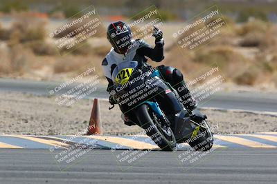 media/Mar-13-2022-SoCal Trackdays (Sun) [[112cf61d7e]]/Turn 4 (145pm)/